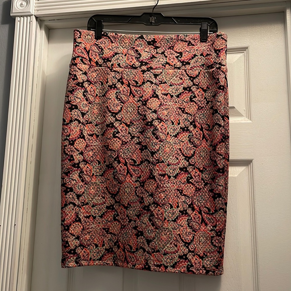 Lularoe Cassie Paisley print skirt
